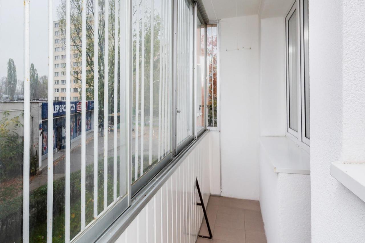 Two-Bedroom Family Apartment Esperanto Next To Klif By Noclegi Renters วอร์ซอ ภายนอก รูปภาพ